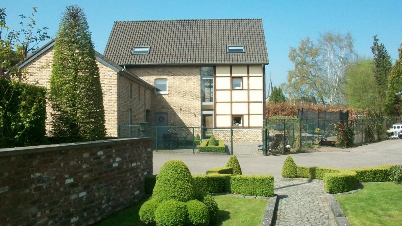 Villa 'Tmaelhof Voeren Exterior foto